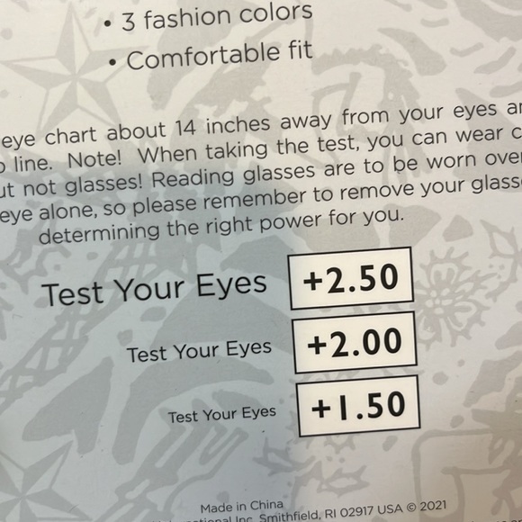 Betsey Johnson reading glasses - Picture 4 of 4